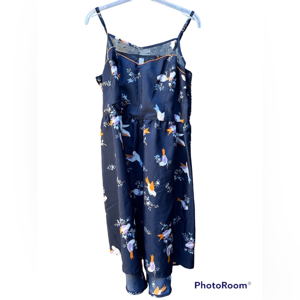 Xhilaration Midi Dress Size Med.